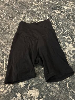Offline By Aerie High-Waist Black Women’s Bike Shorts With 5 Inch Inseam
